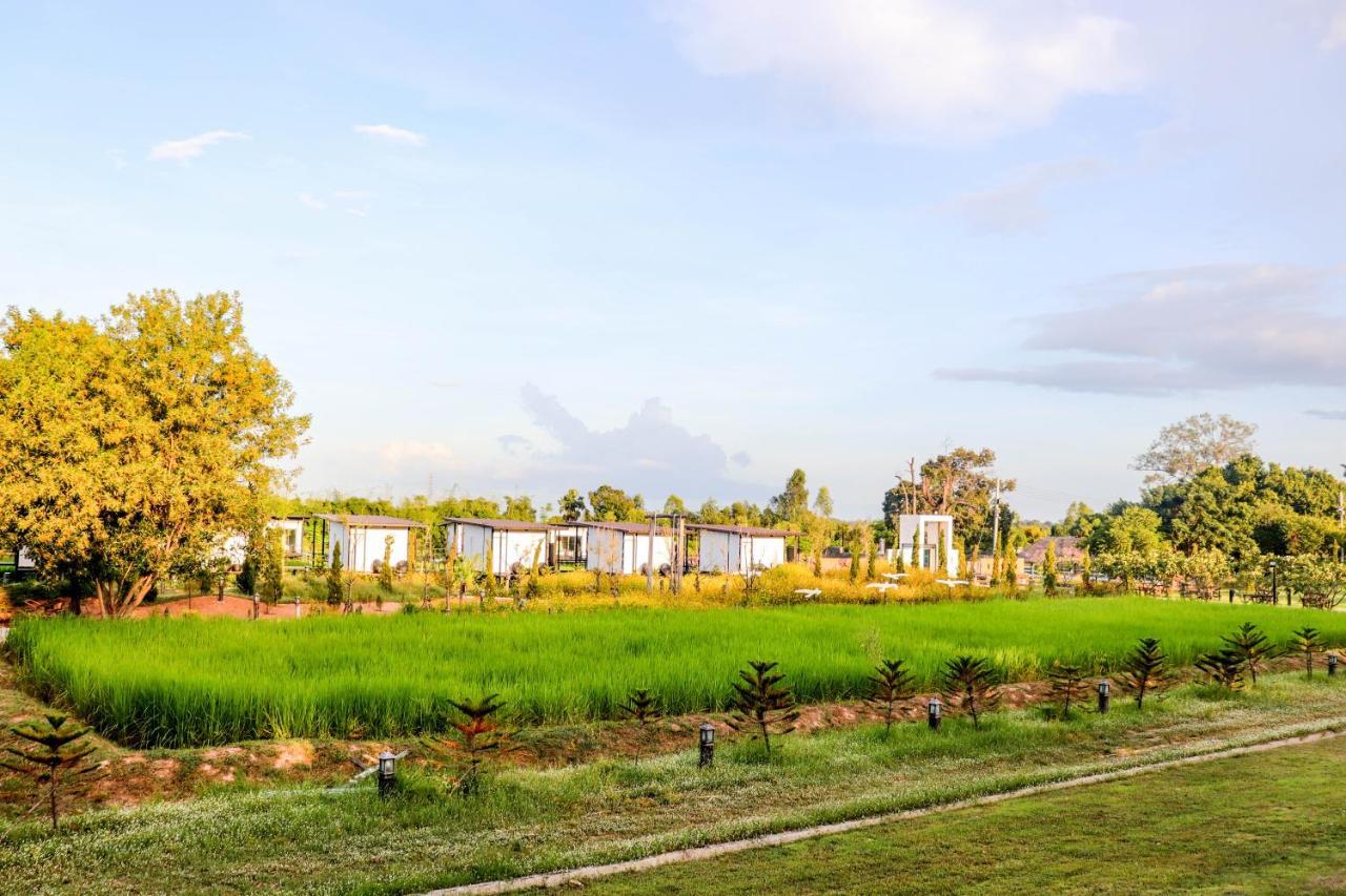Mae On Village Resort Ройєт Екстер'єр фото
