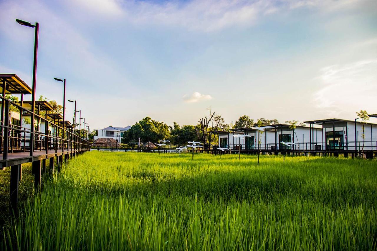 Mae On Village Resort Ройєт Екстер'єр фото