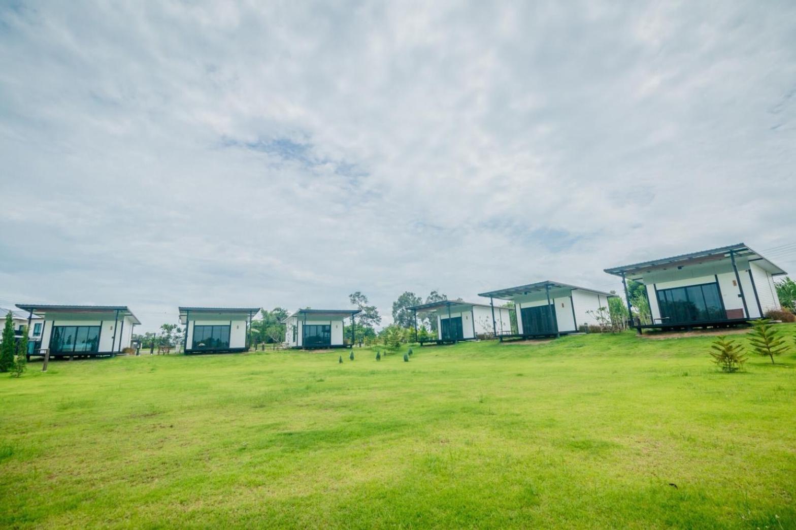 Mae On Village Resort Ройєт Екстер'єр фото